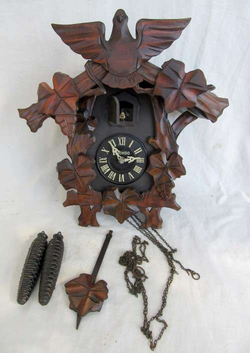 Cuckoo Wall Clocks Unusual Vintage Quartz Movement Mi Ken Clock Mfg